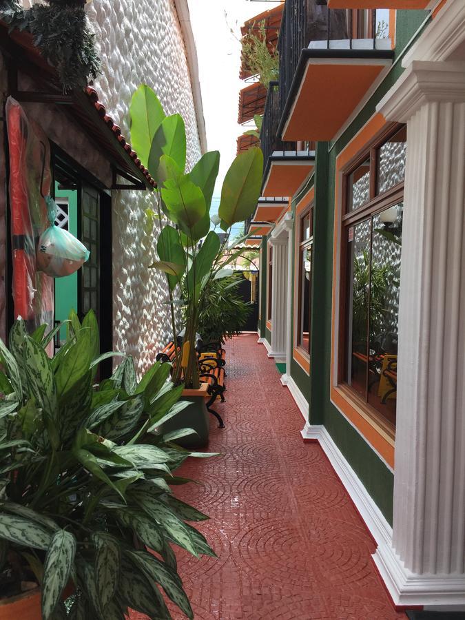 Apartahotel Tierras Amazonicas Leticia Kültér fotó